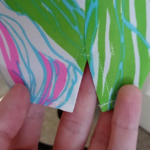 💚HTF Lilly Pulitzer💚 - Houston Top - Picture 10 of 15